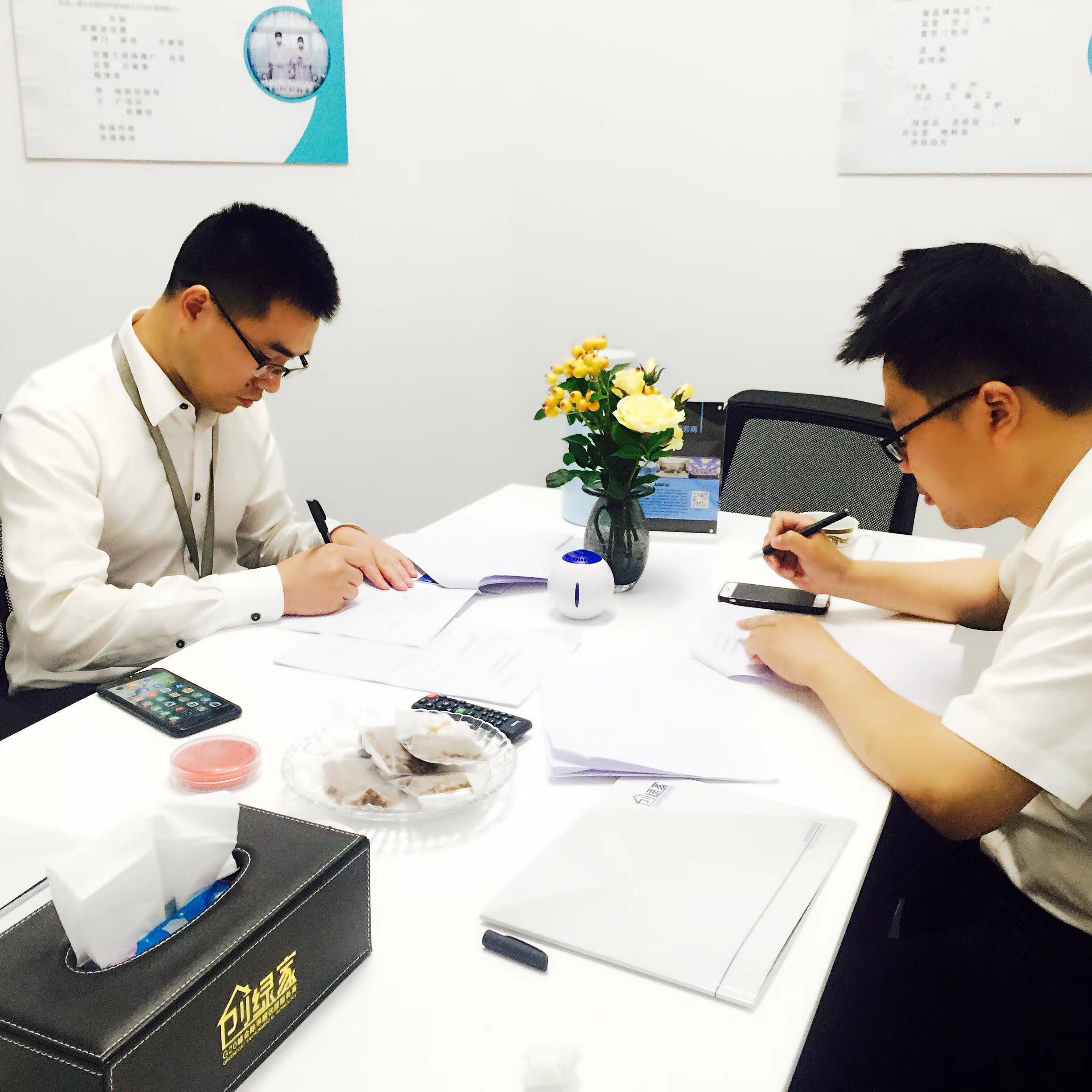 熱烈祝賀倪總簽約創綠家浙江省區級代理! 熱烈祝賀倪總簽約創綠家浙江省區級代理!