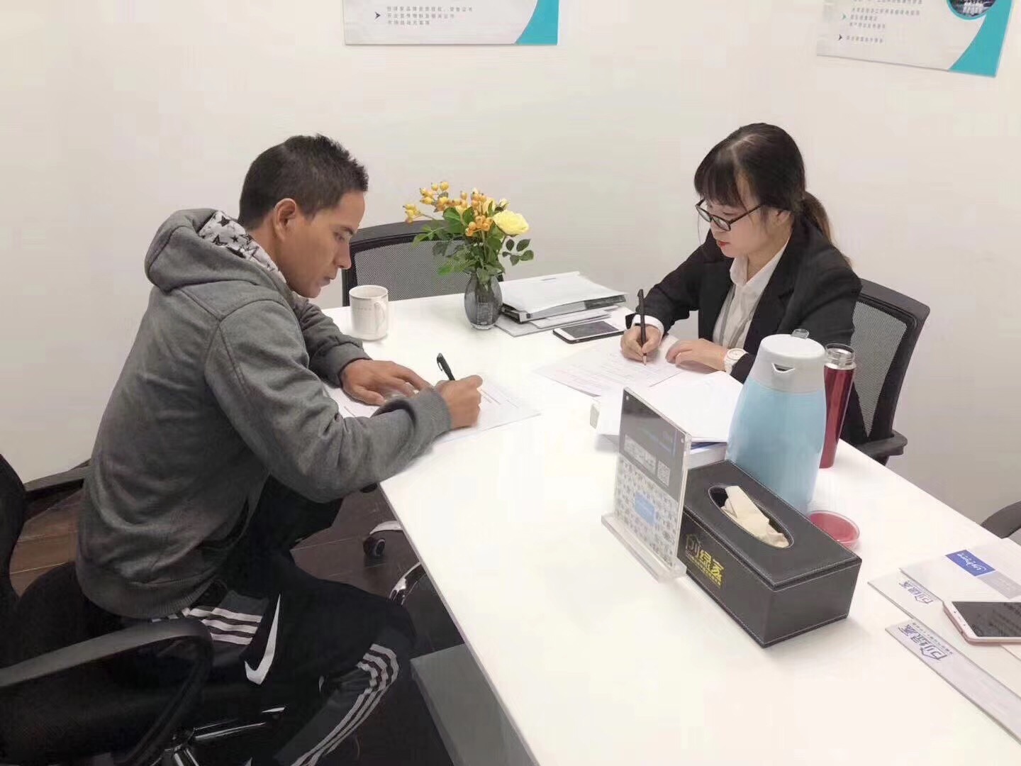 熱烈祝賀陳總簽約創(chuàng)綠家河南省縣級(jí)市代理！