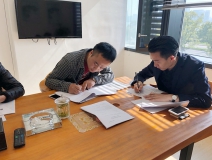 熱烈祝賀徐總簽約創綠家恩施土家族苗族自治州縣級代理!