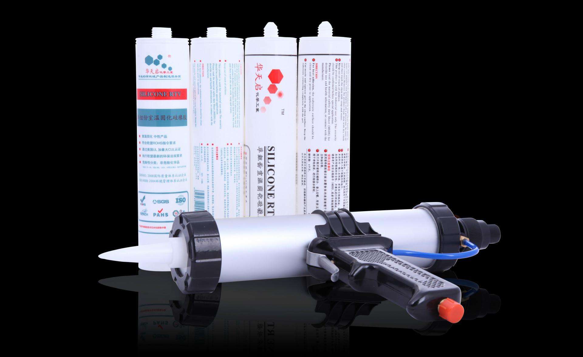 除甲醛公司近日發現，室內膠粘劑會導致甲醛嚴重超標