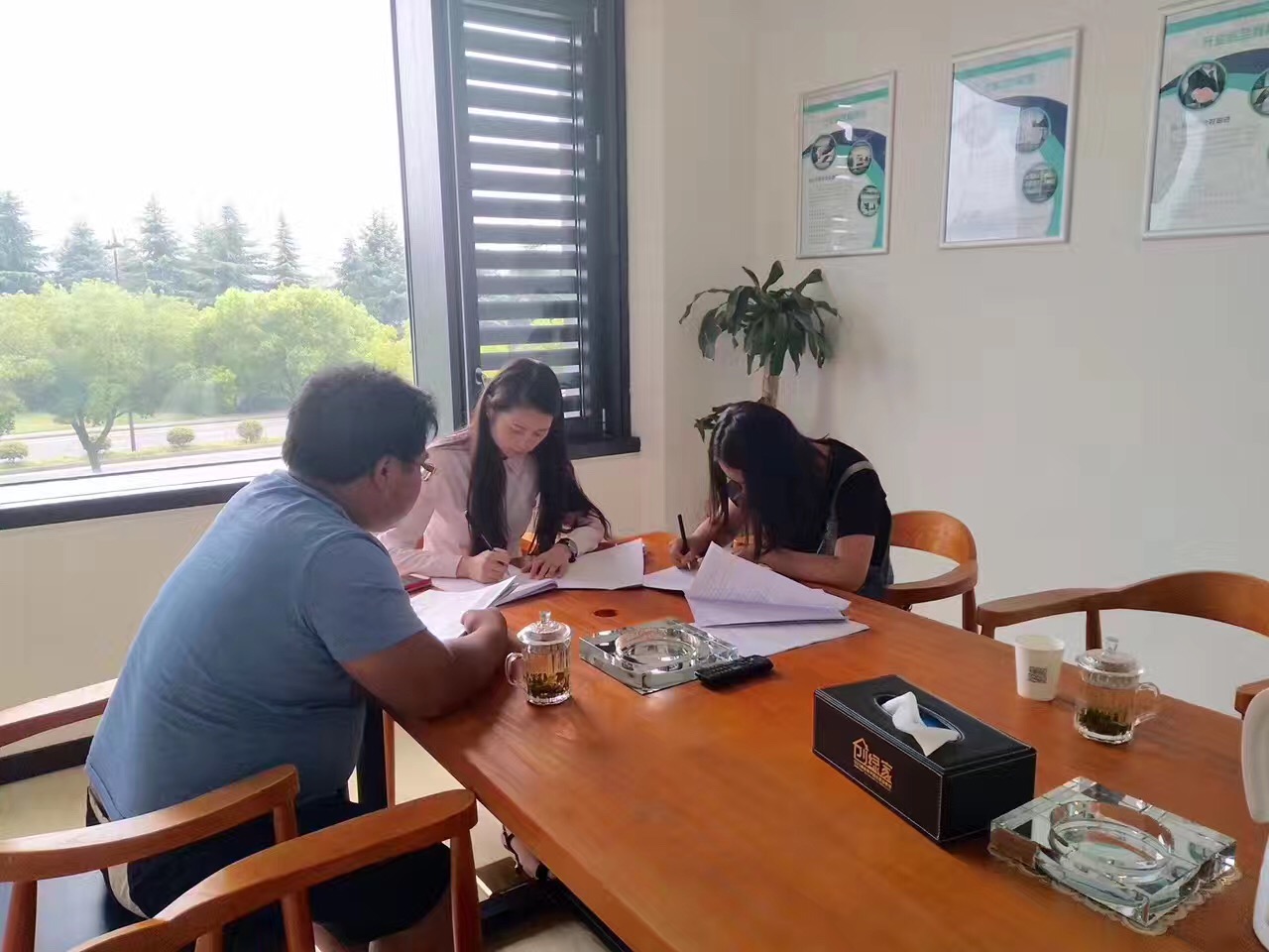 熱烈祝賀湘西鳳凰田總簽約創綠家！